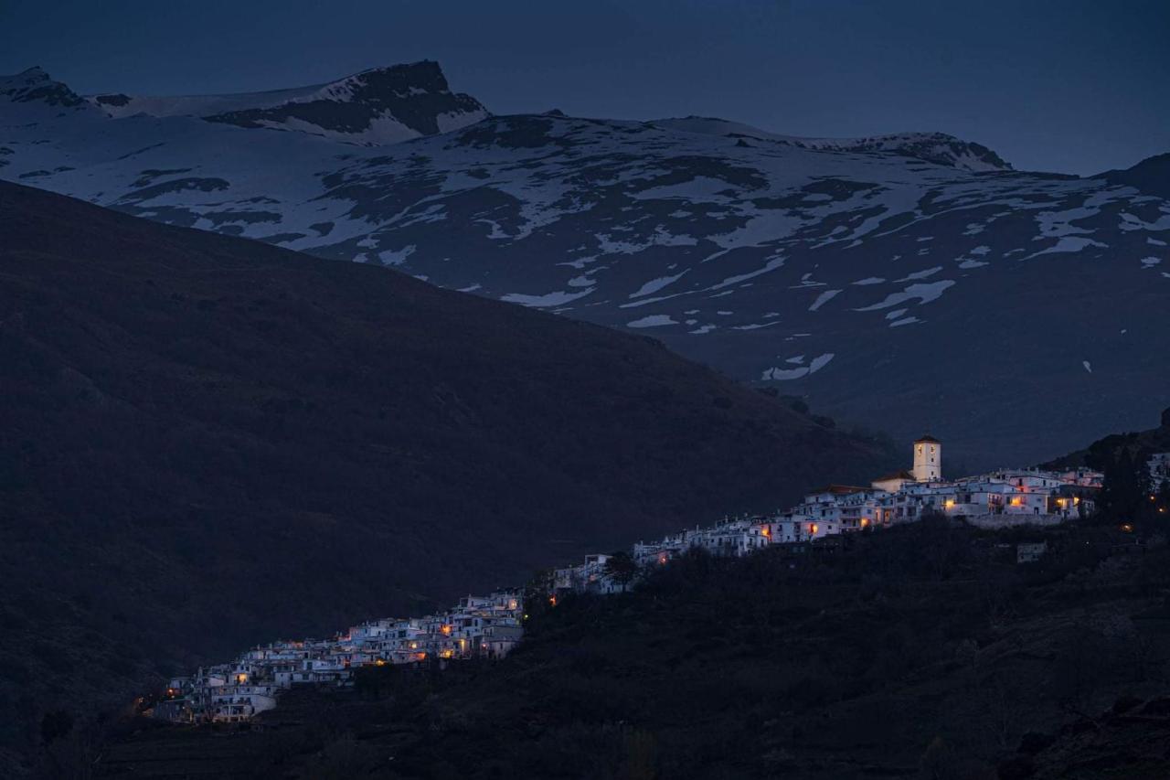 Hotel Hostal Ruta De Las Nieves Capileira Exteriér fotografie